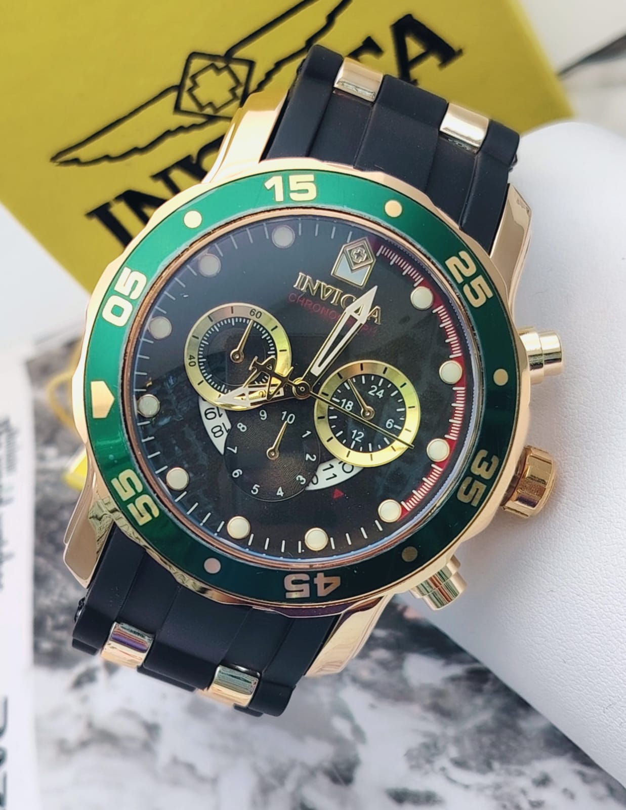 ⌚INVICTA GOMA⌚